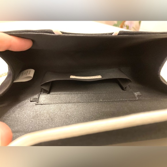 VINTAGE Jacques Vert black, white and gold clutch - Picture 5 of 5